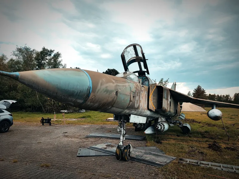 MiG-23UB „Flogger C” nr 850