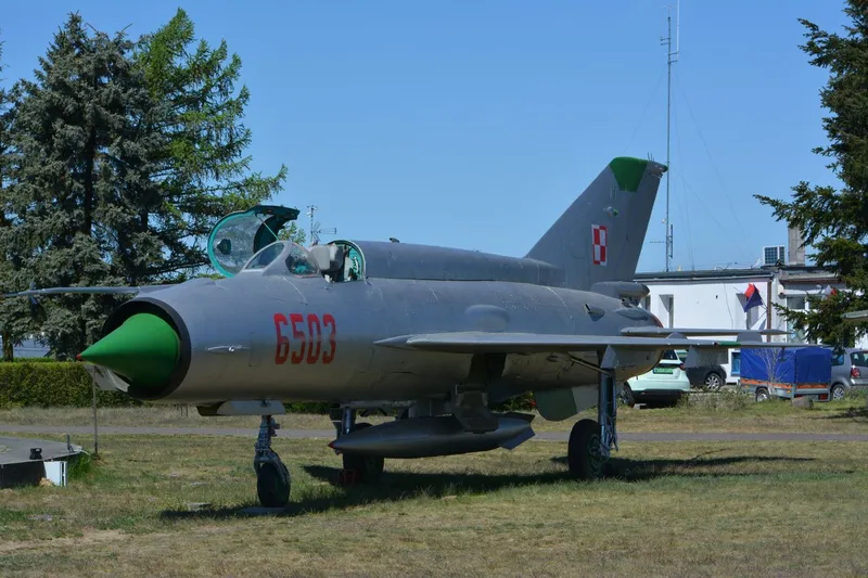 MiG-21 nr 6503